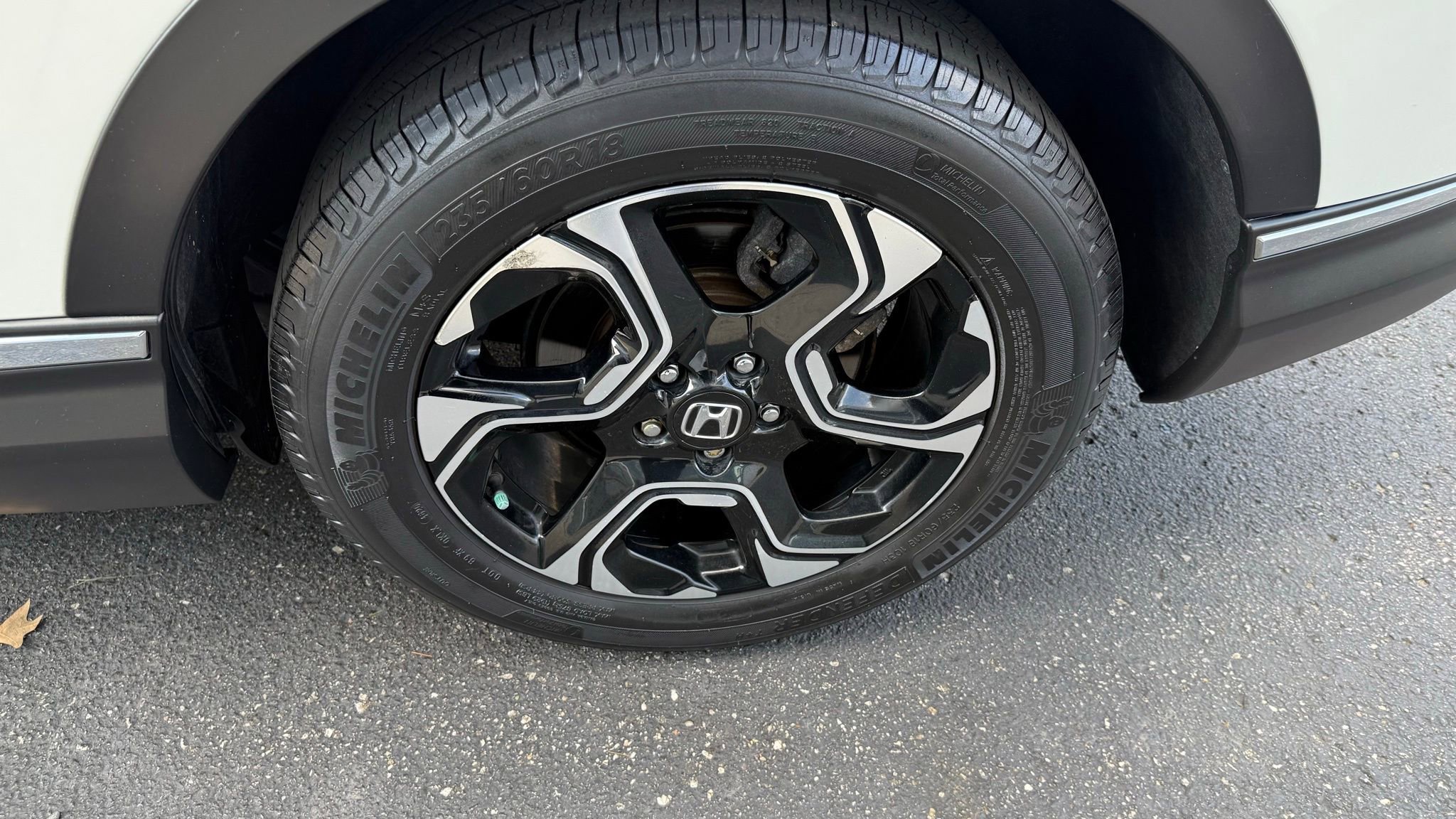 Used 2017 Honda CR-V Touring image 12