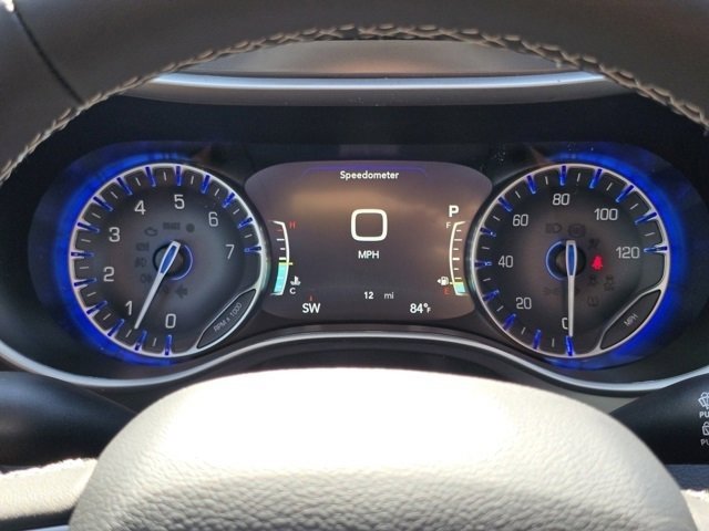 New 2026 Chrysler Pacifica Select image 34