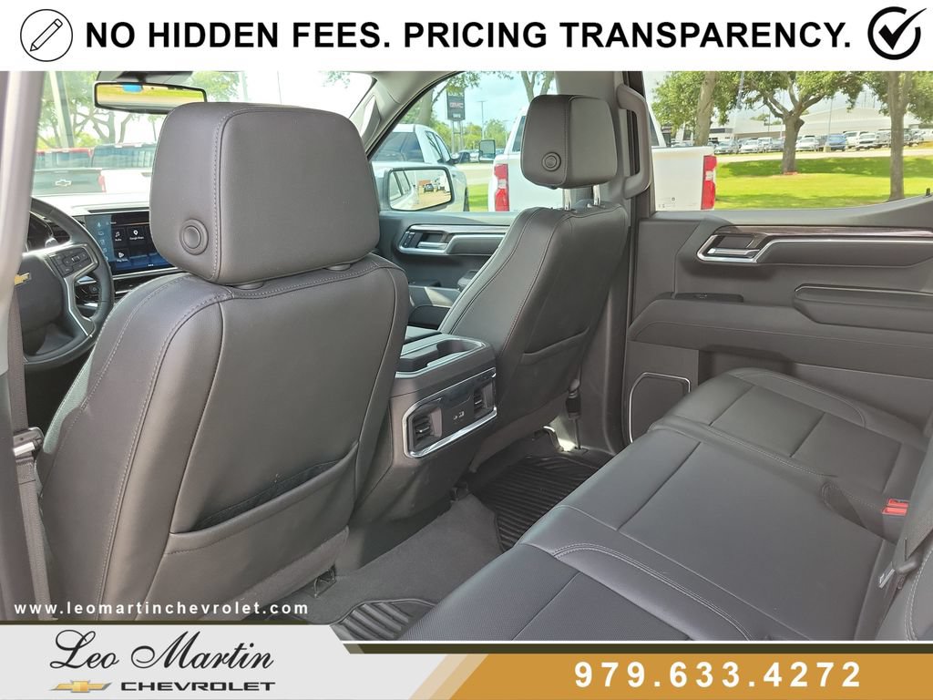 Used 2025 Chevrolet Silverado 1500 LTZ RWD image 9