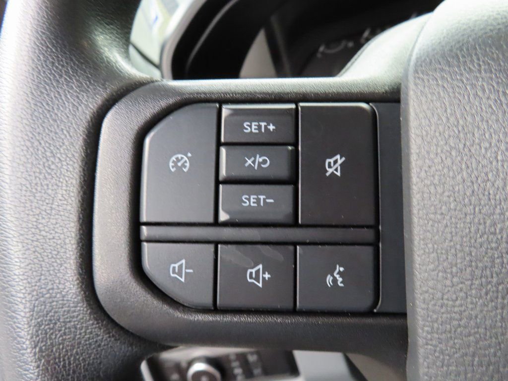 Used 2023 Ford F450 XLT image 39