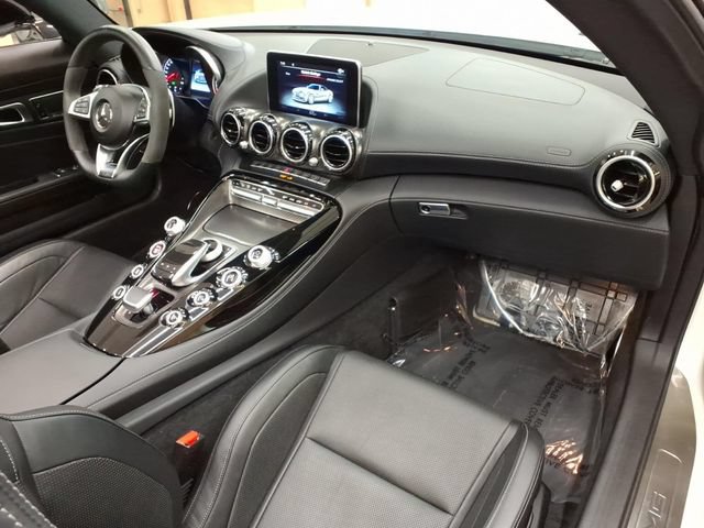 Used 2018 Mercedes-Benz AMG GT Roadster image 16