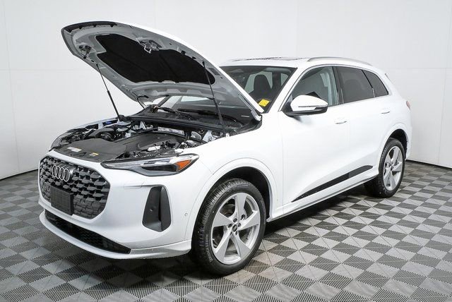 New 2025 Audi Q5 Premium Plus AWD/4WD image 34