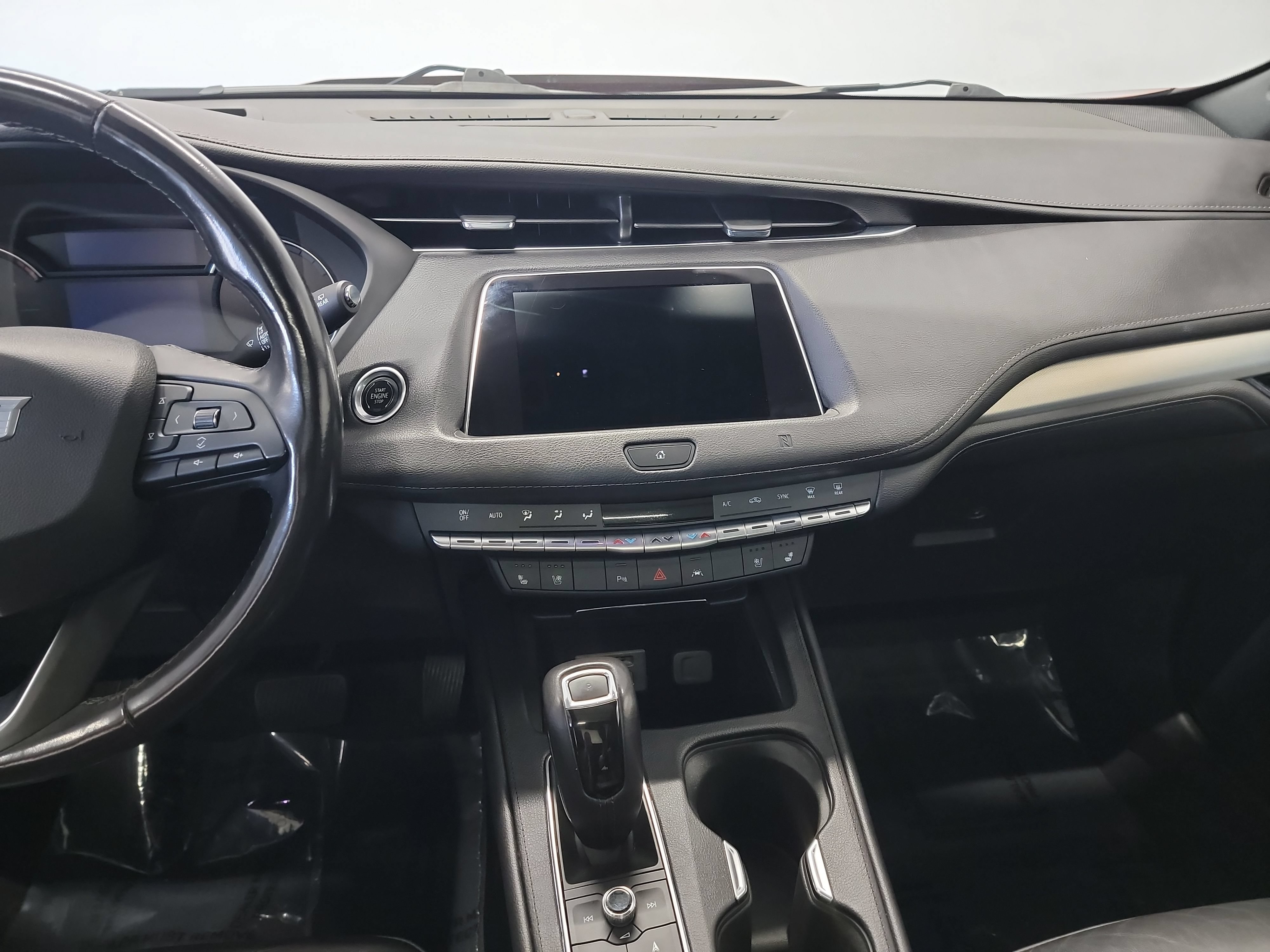 Used 2019 Cadillac XT4 Premium Luxury AWD/4WD image 20