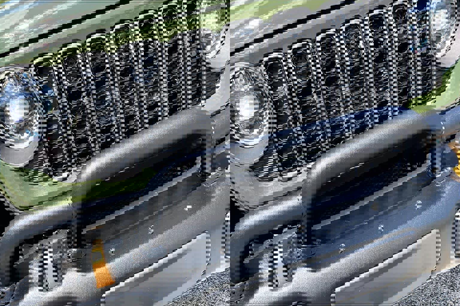 Used 2023 Jeep Wrangler Unlimited Rubicon 392 image 29