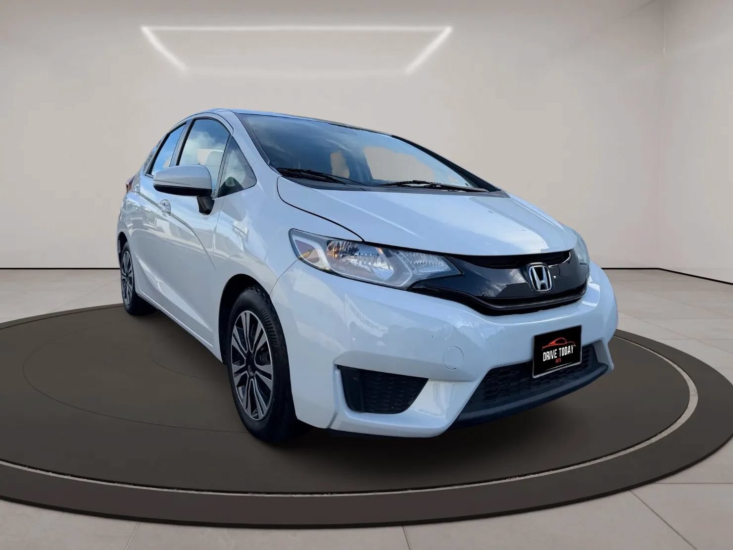 Used 2015 Honda Fit LX image 3