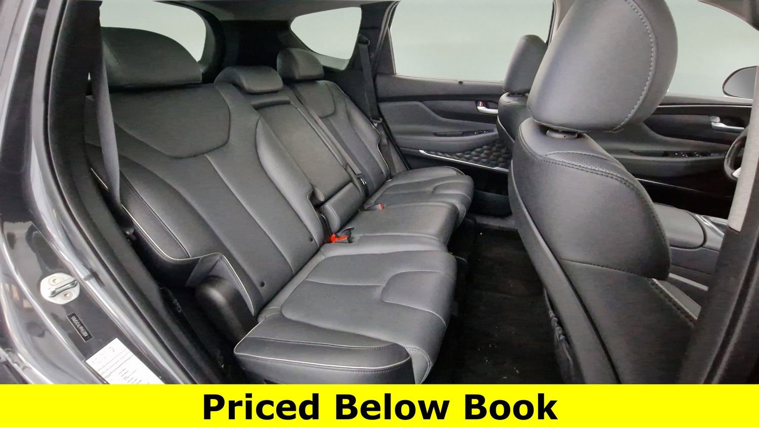 Used 2023 Hyundai Santa Fe Limited image 29