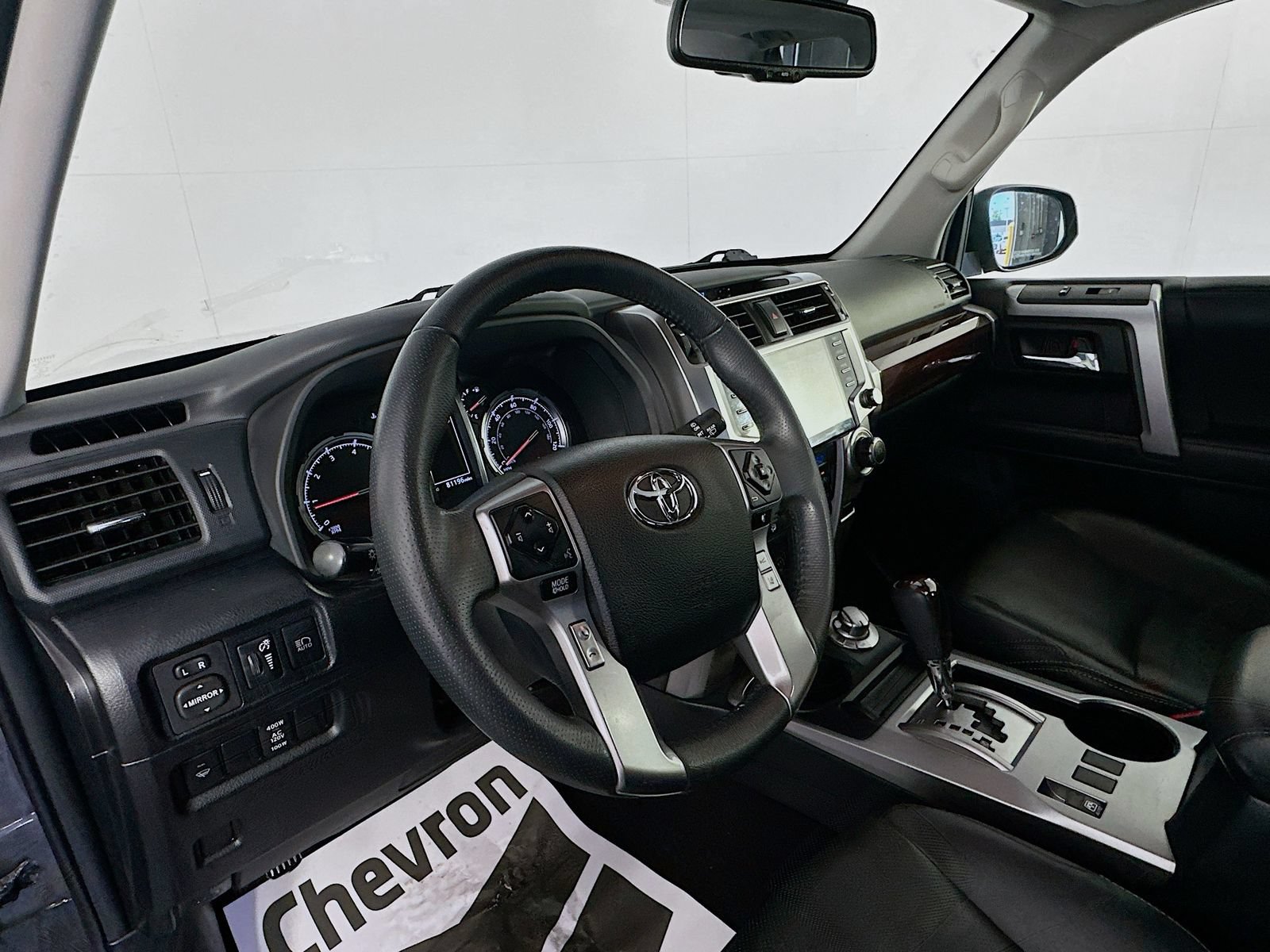 Used 2021 Toyota 4Runner Limited AWD/4WD image 9