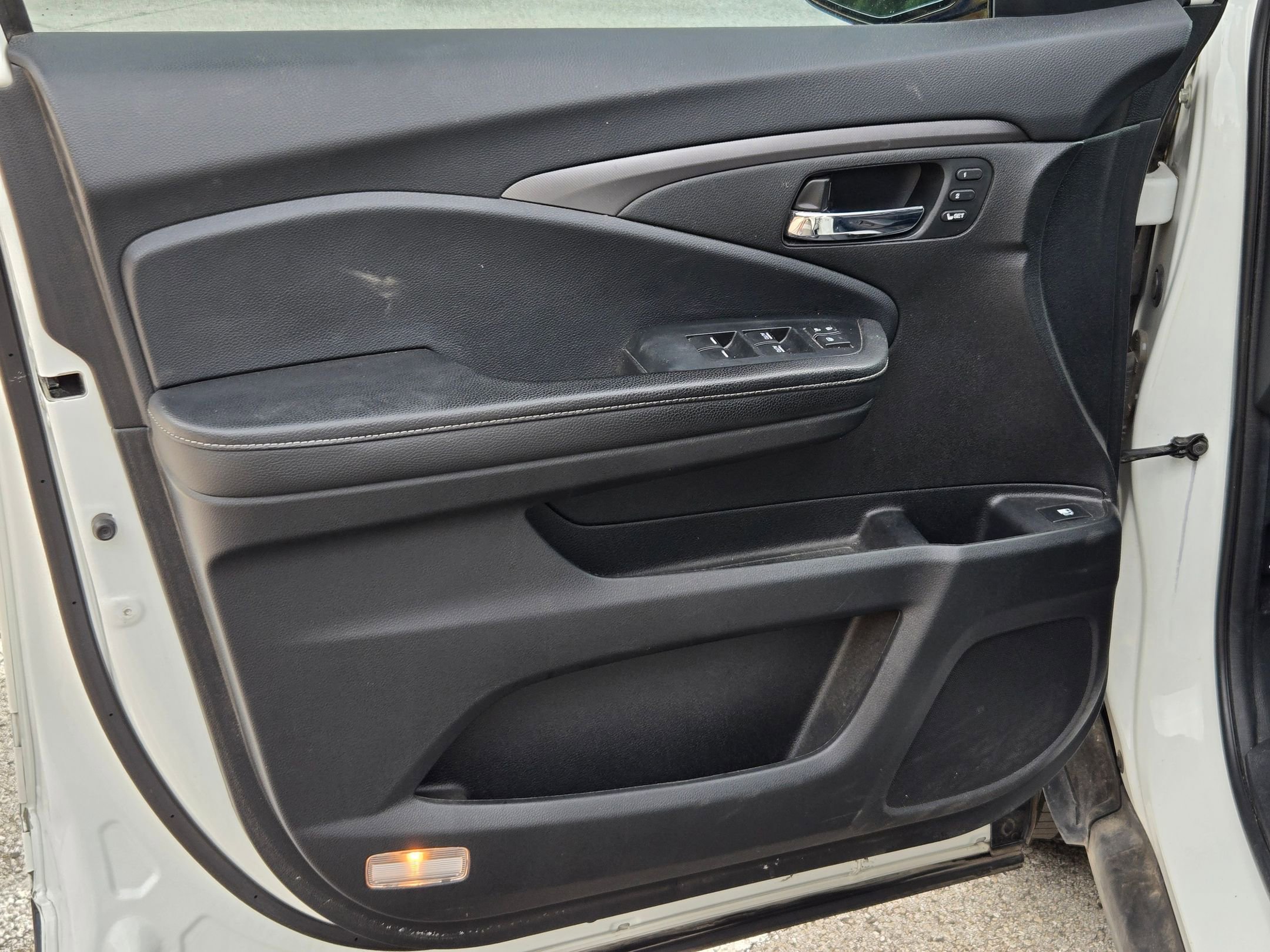 Used 2022 Honda Ridgeline RTL-E image 10