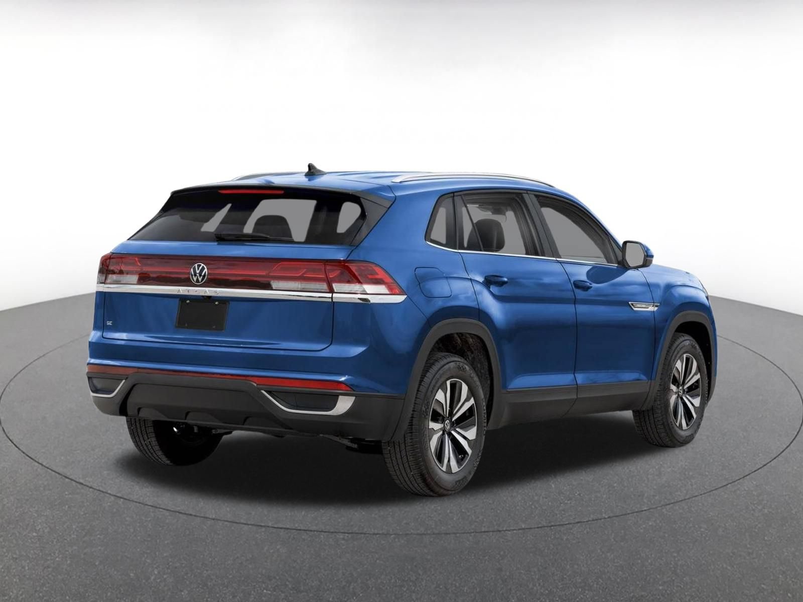 Used 2026 Volkswagen Atlas Cross Sport SE FWD image 2