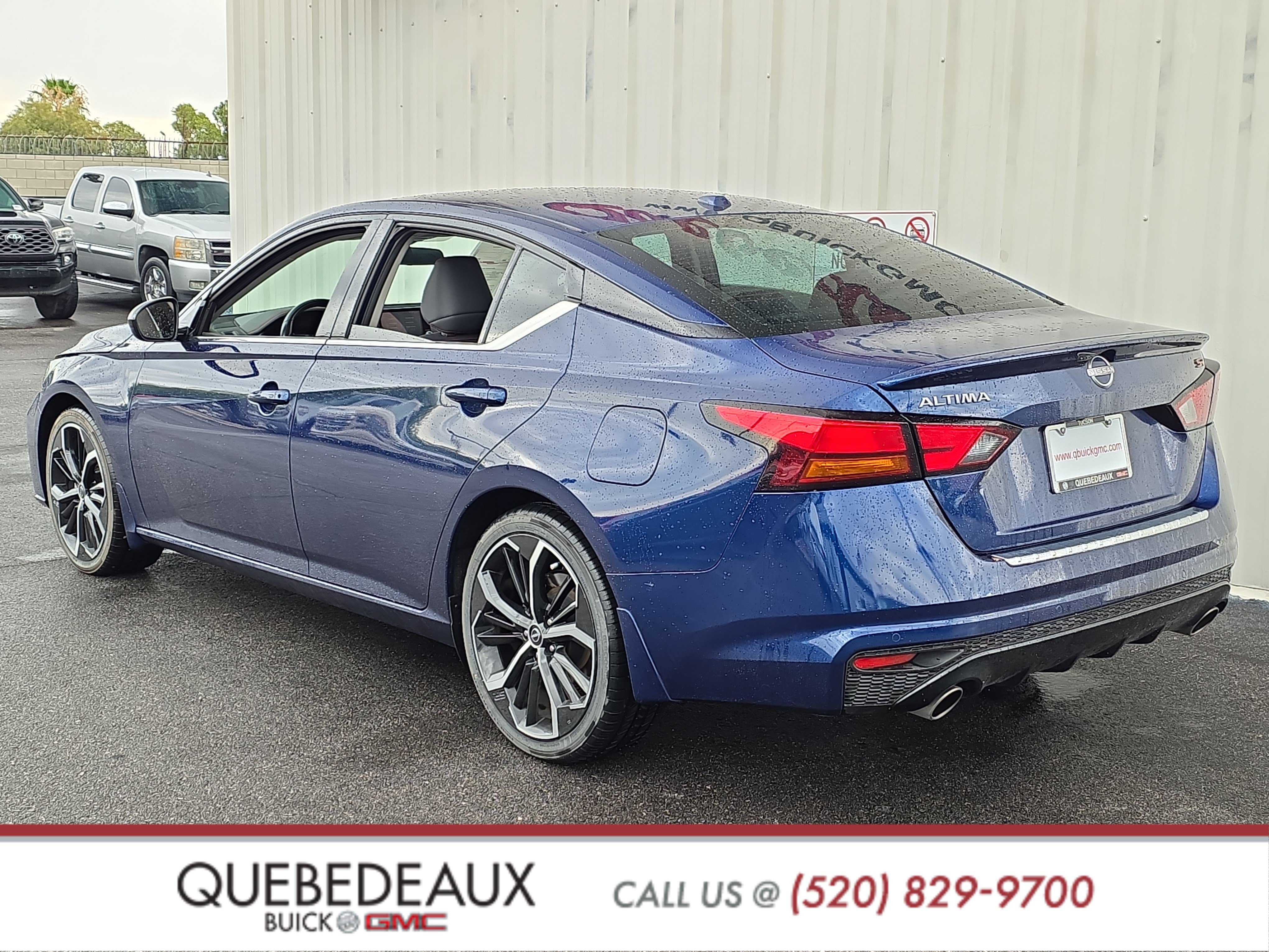 Used 2023 Nissan Altima 2.5 SR FWD image 5