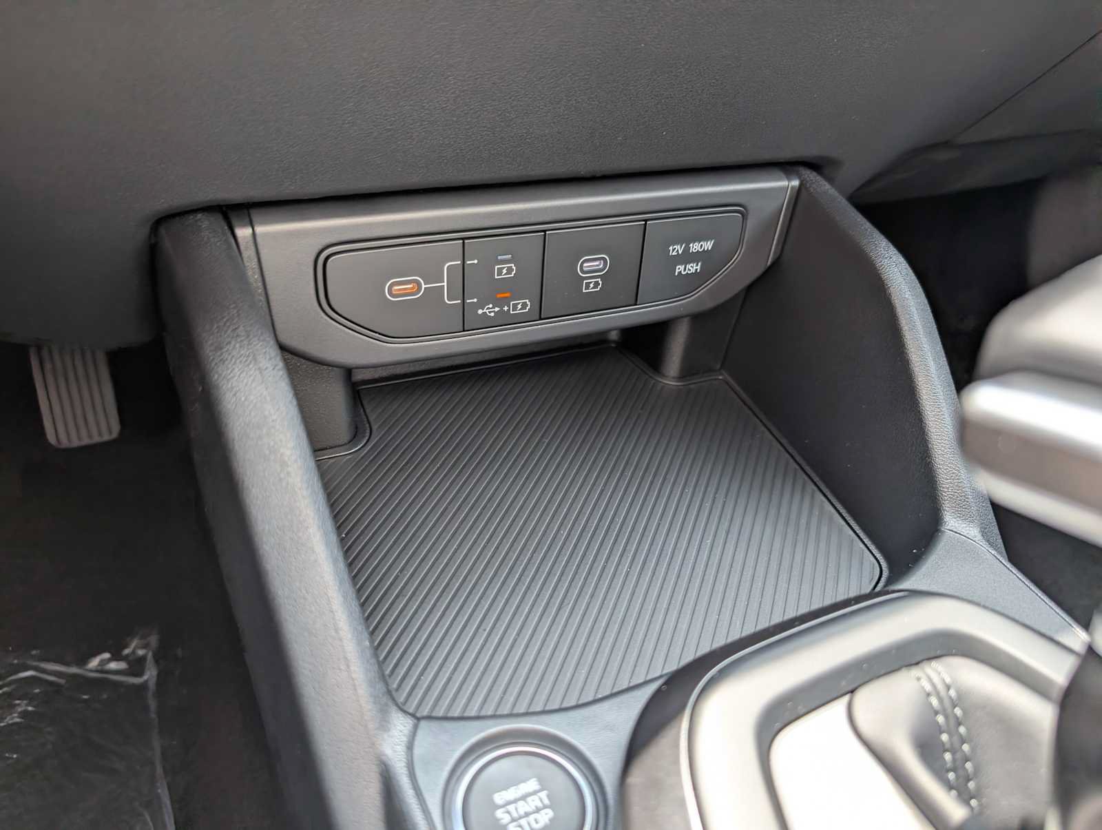 New 2026 Kia K4 FWD image 22