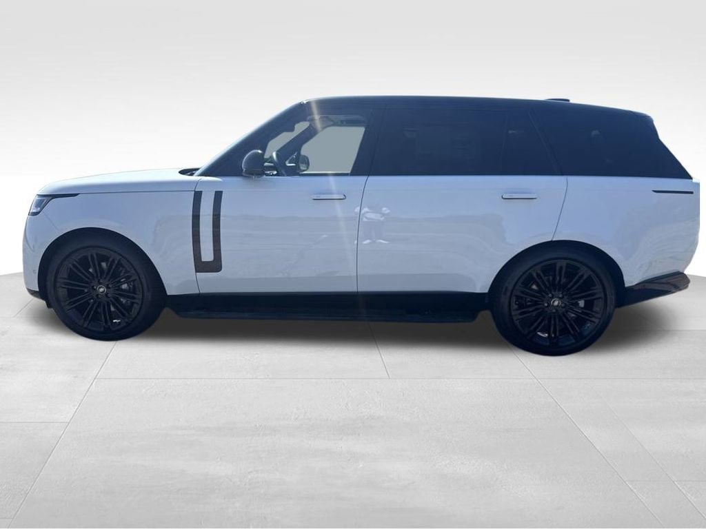 New 2025 Land Rover Range Rover Long Wheelbase SE image 2