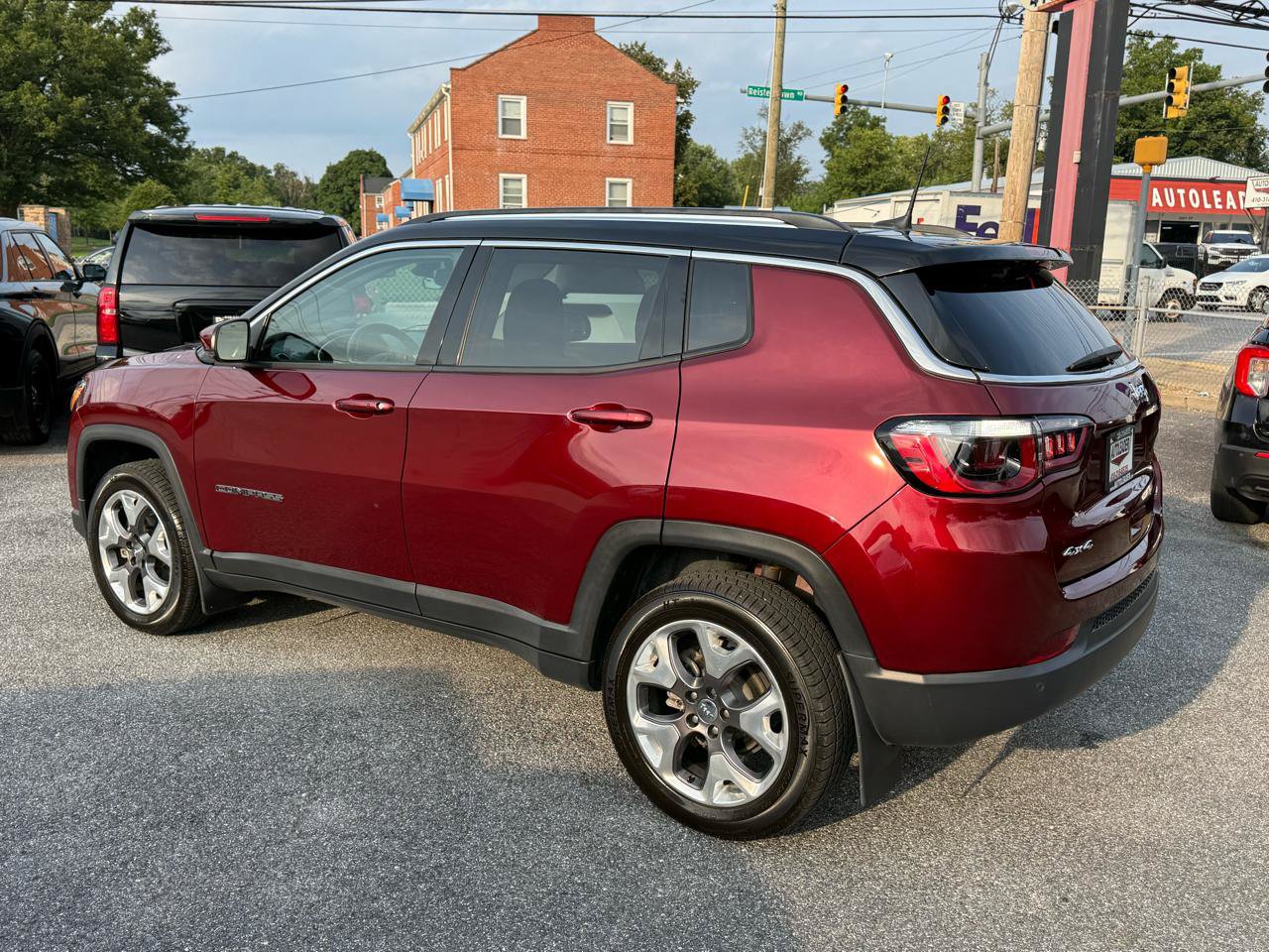 Used 2021 Jeep Compass Limited AWD/4WD image 8