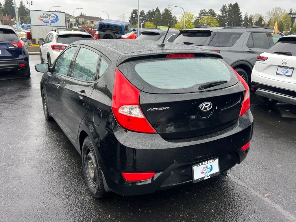 Used 2012 Hyundai Accent GS FWD image 9