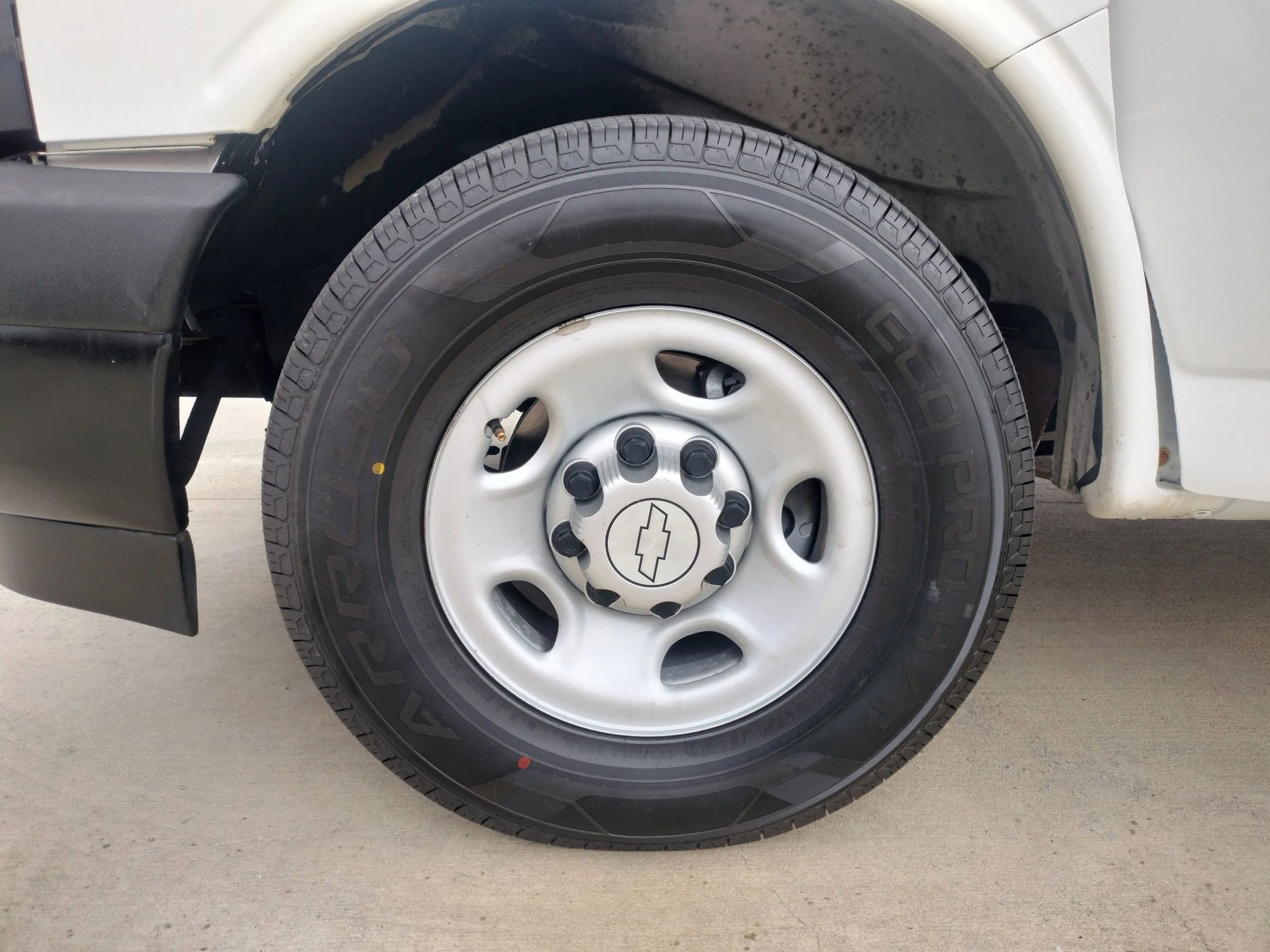 Used 2017 Chevrolet Express 2500 LS image 8
