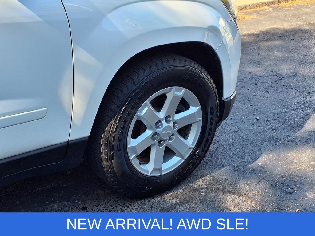 Used 2015 GMC Acadia SLE AWD/4WD image 30
