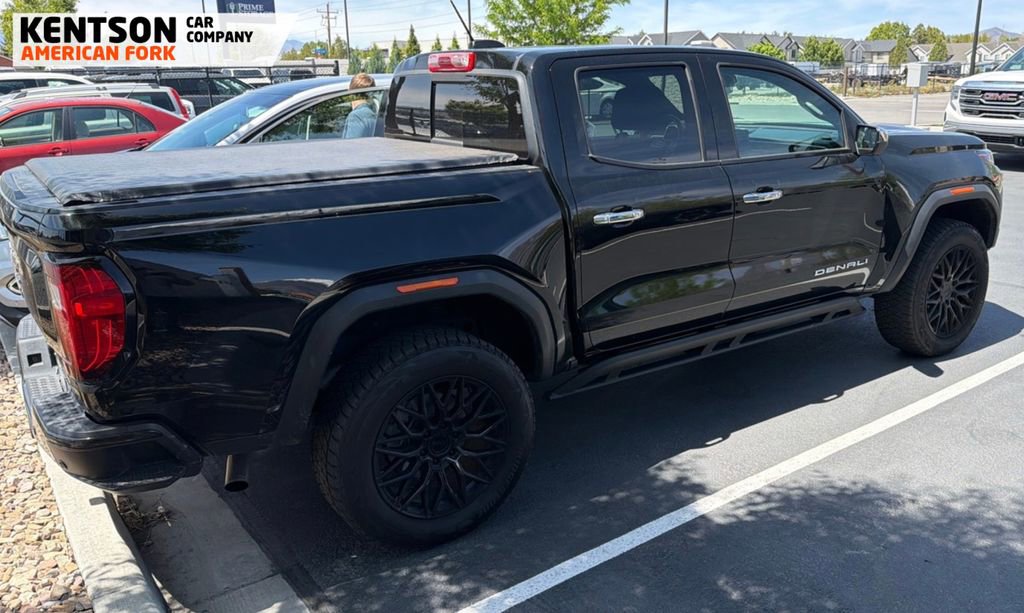 Used 2023 GMC Canyon Denali AWD/4WD image 3