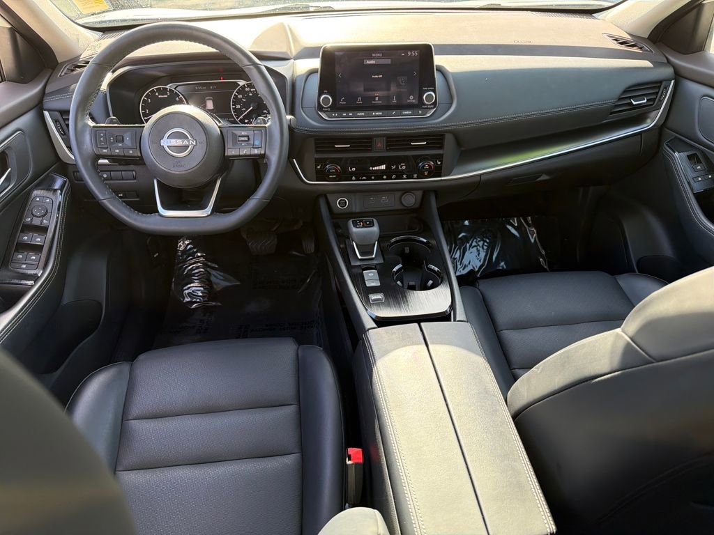 Certified 2023 Nissan Rogue SV w/ SV Premium B Package image 15