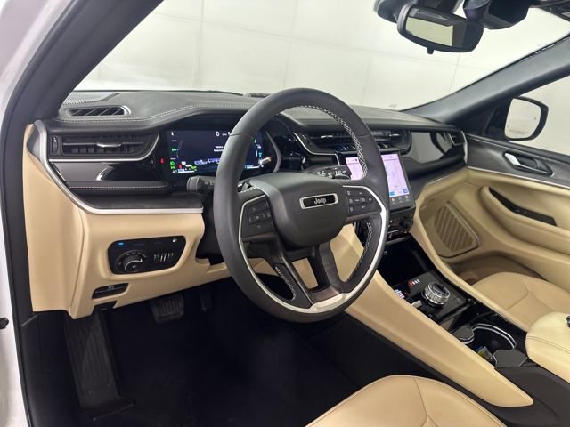 Used 2023 Jeep Grand Cherokee 4WD 4xe image 13