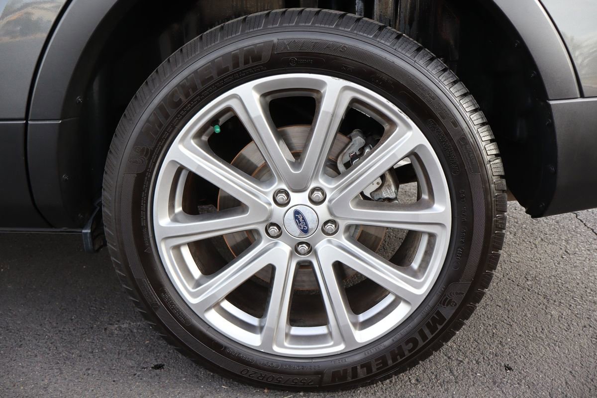 Used 2016 Ford Explorer Limited image 44