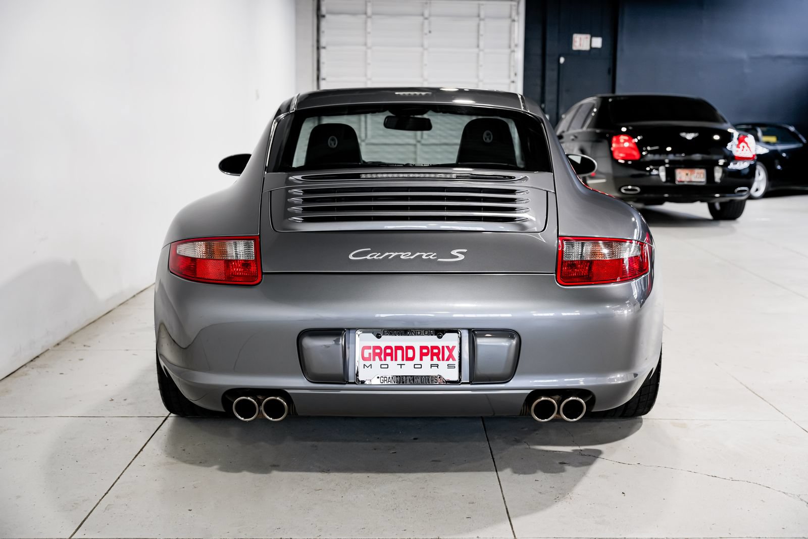 Used 2005 Porsche 911 Carrera S RWD image 4