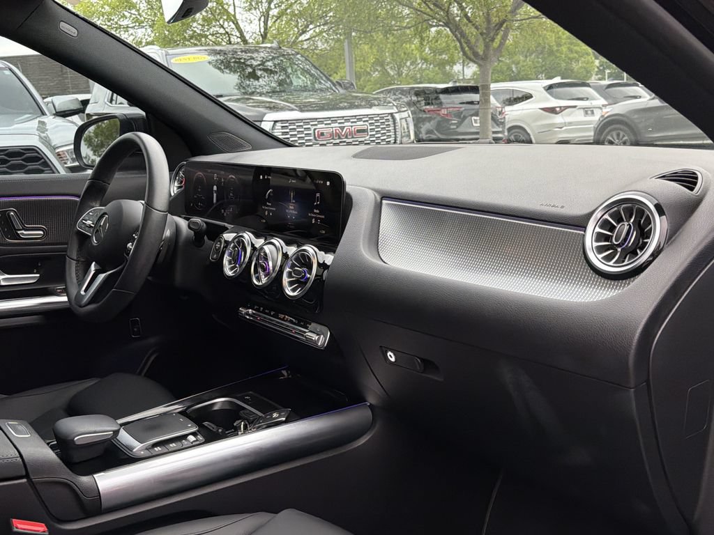 Used 2023 Mercedes-Benz GLA 250 4MATIC image 19