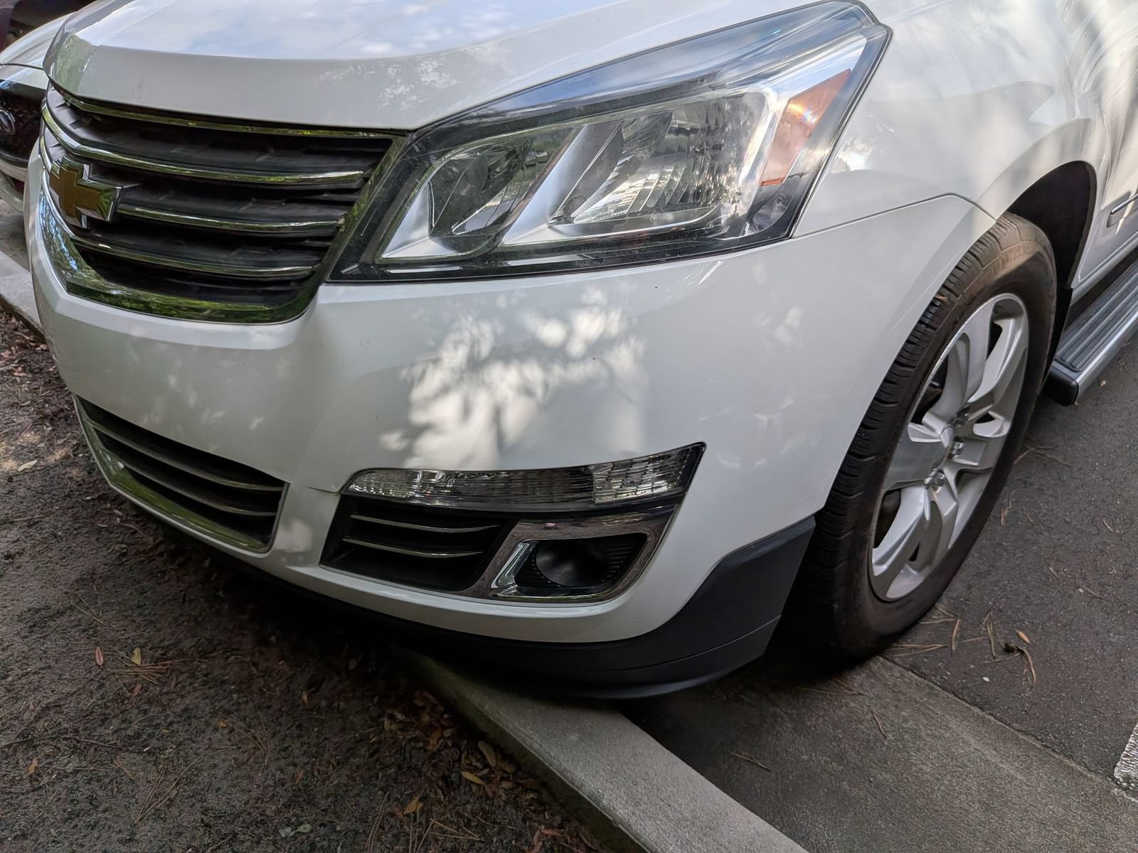 Used 2016 Chevrolet Traverse LTZ w/ LPO, 'HIT The Road' Package FWD image 7