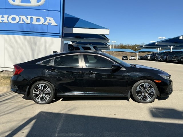 Used 2016 Honda Civic EX-T image 2