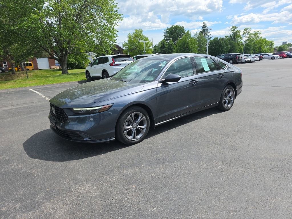 Used 2023 Honda Accord EX image 3