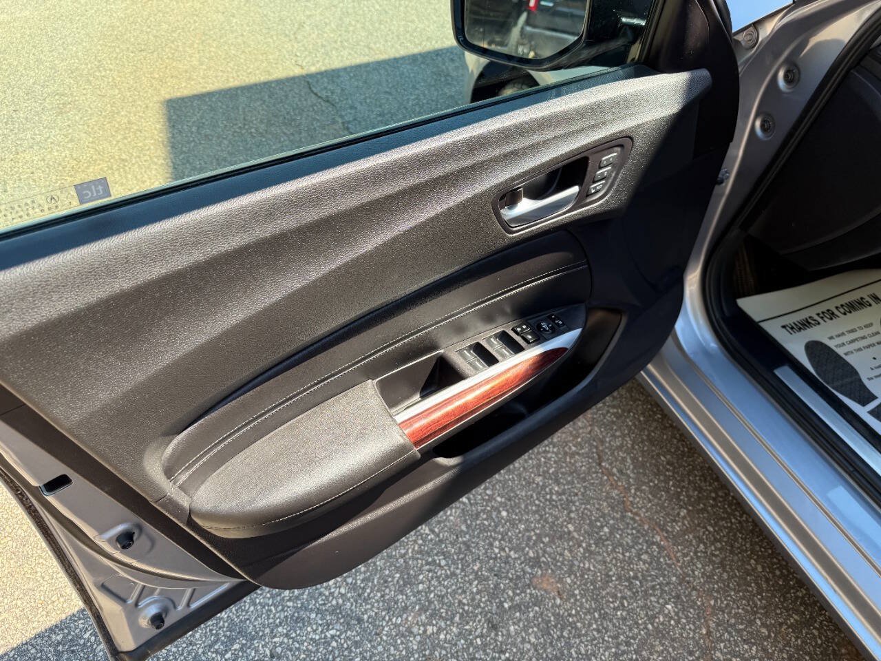 Used 2015 Acura TLX FWD image 10