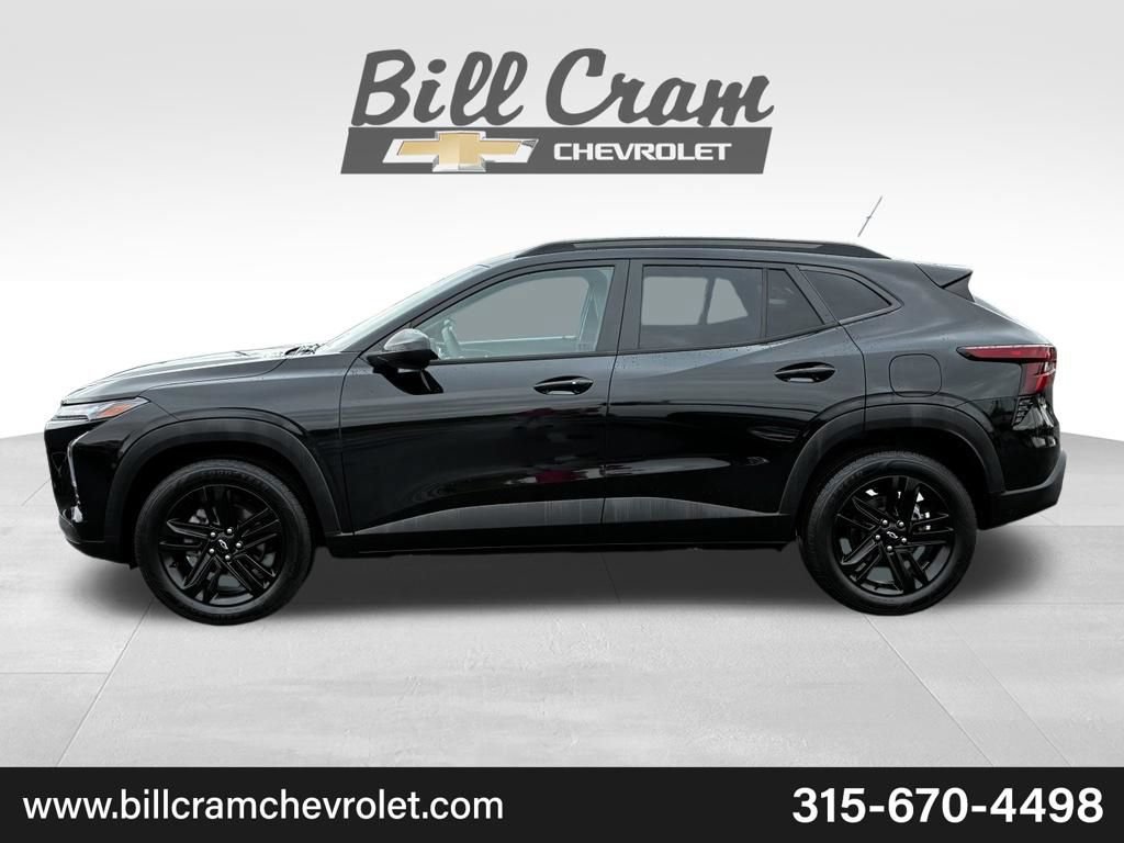 Used 2024 Chevrolet Trax ACTIV w/ Sunroof Package FWD image 38