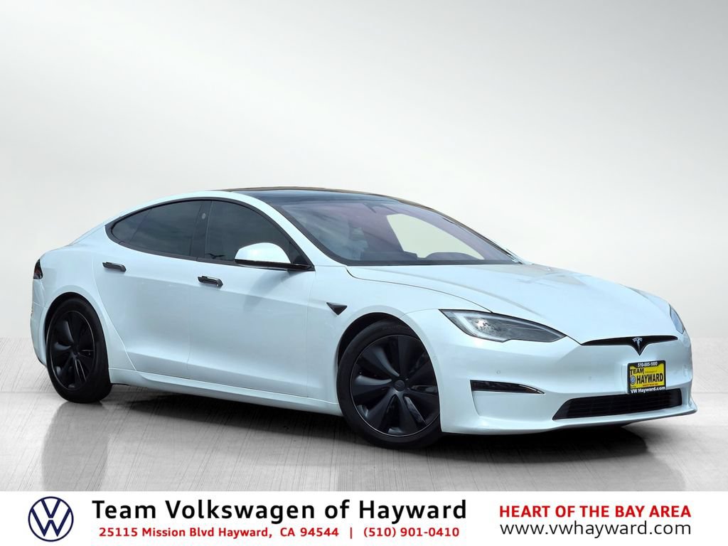 Used 2023 Tesla Model S Standard Range AWD/4WD image 1
