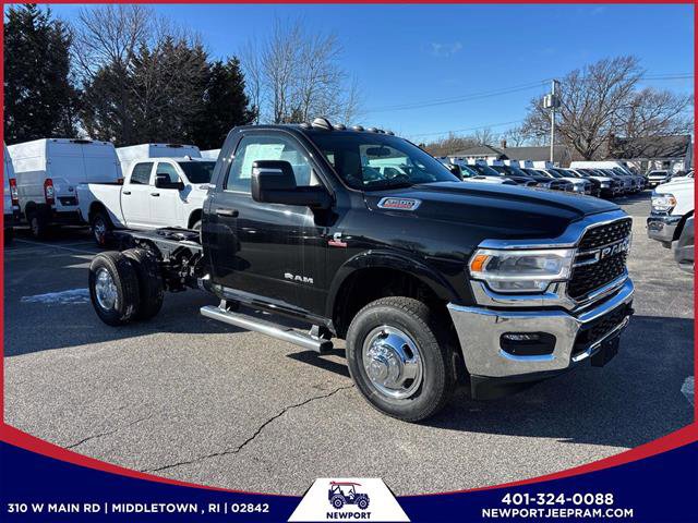 New 2024 RAM 3500 SLT w/ Quick Order Package 2YG SLT