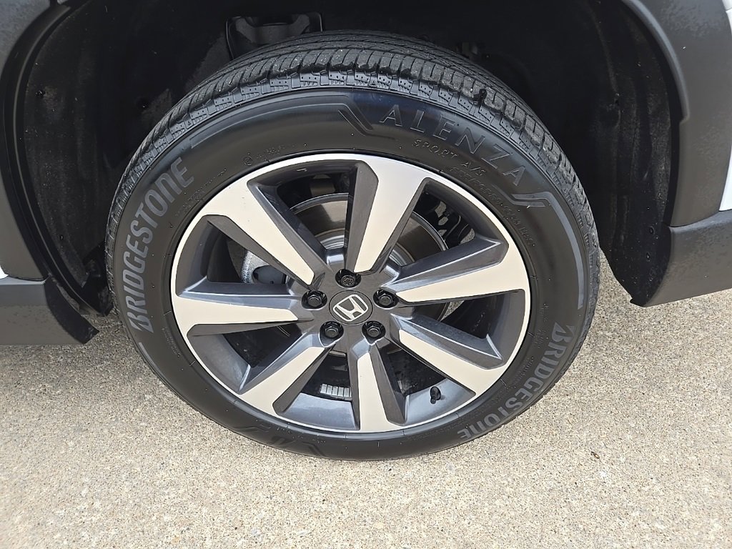 Used 2023 Honda Pilot Elite image 23