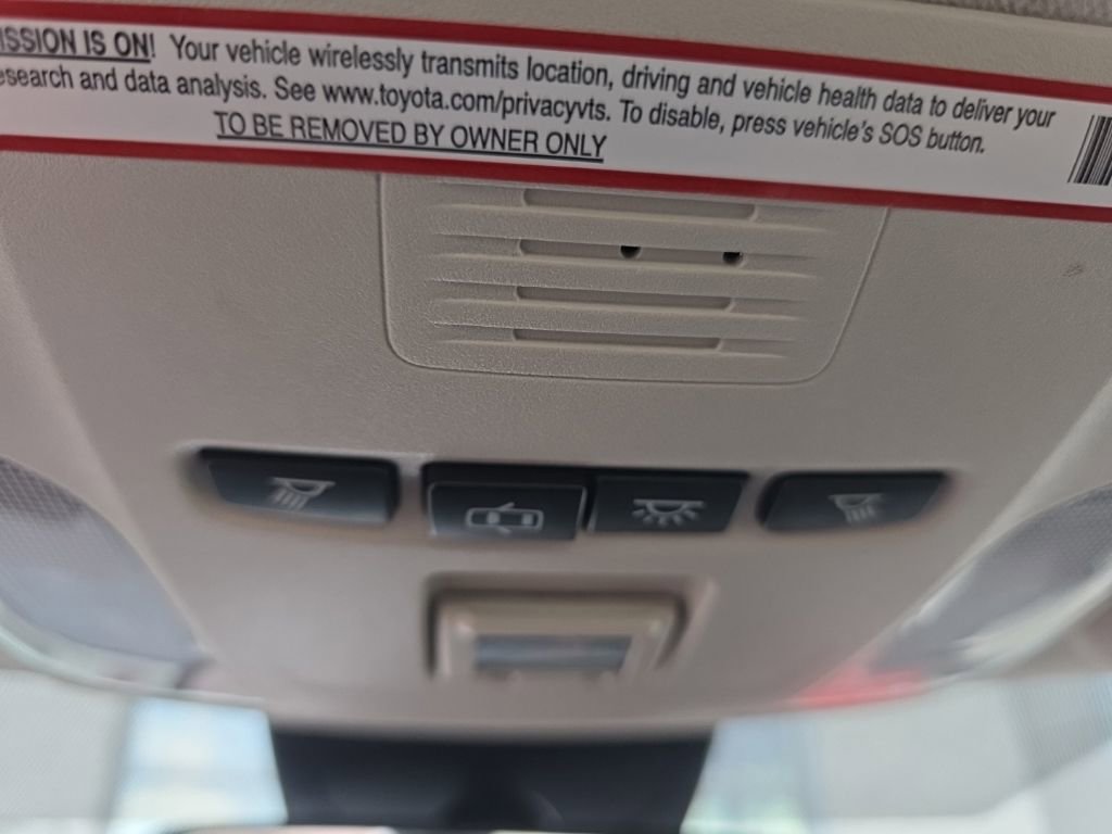 Used 2021 Toyota Corolla LE FWD image 20
