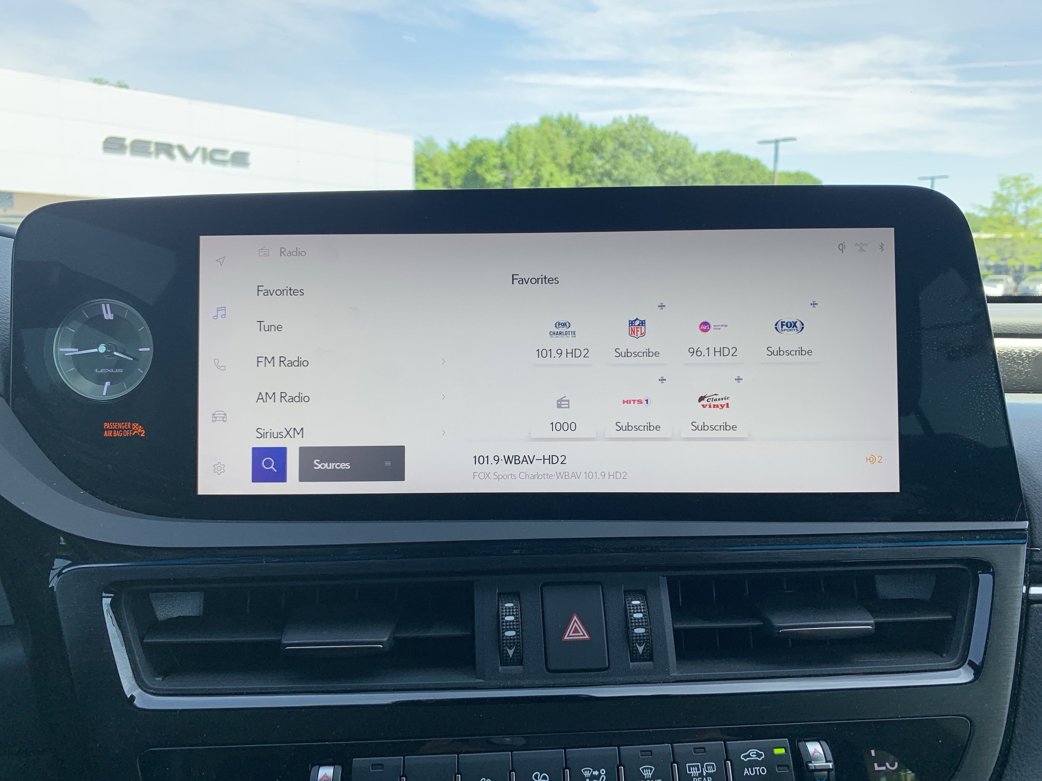 Used 2023 Lexus ES 350 w/ Premium Package image 19