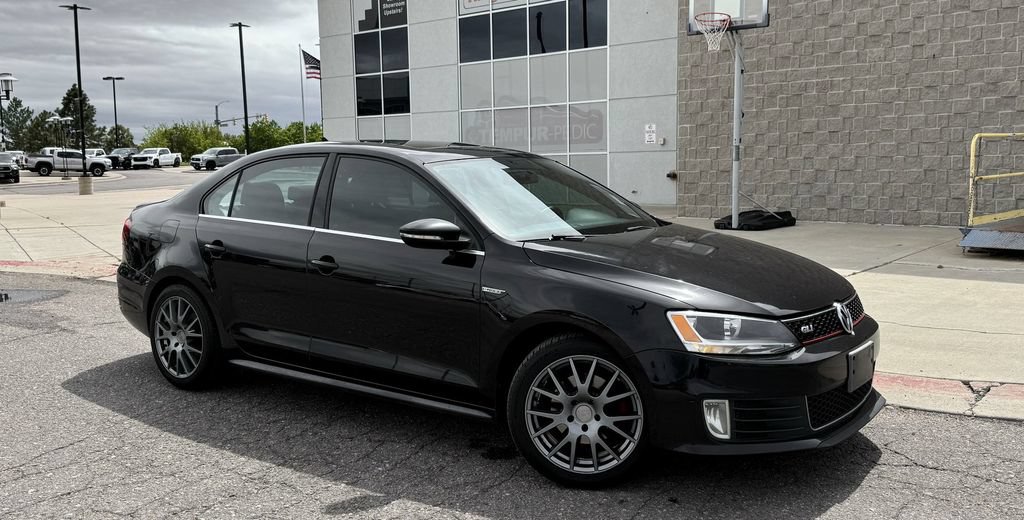 Used 2014 Volkswagen Jetta GLI Edition 30 FWD image 2