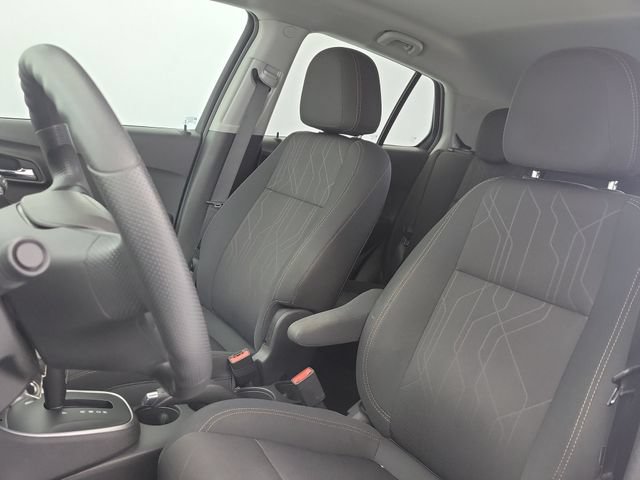 Used 2020 Chevrolet Trax LT w/ LPO, Cargo Package FWD image 18