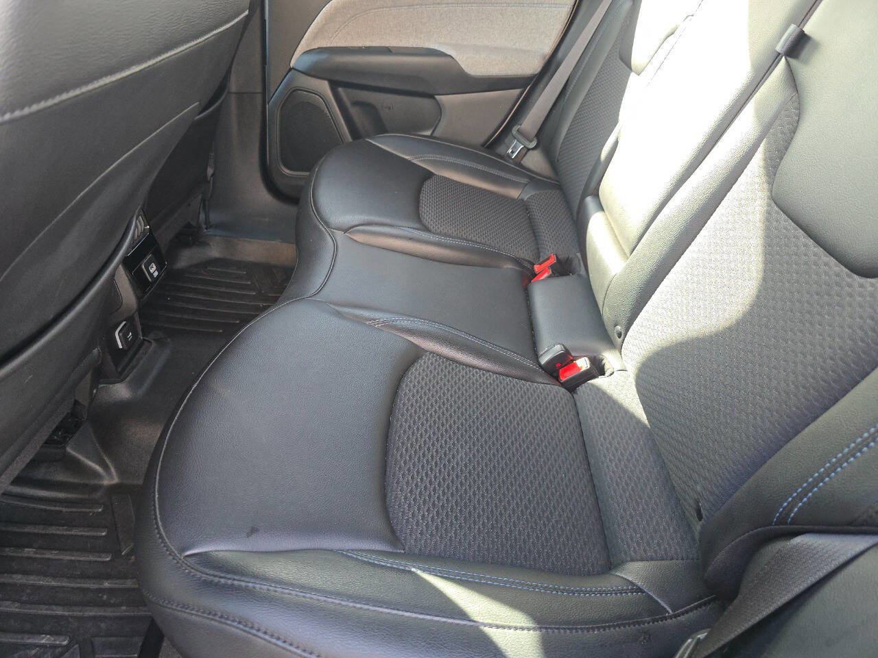 Used 2022 Jeep Compass Latitude image 20