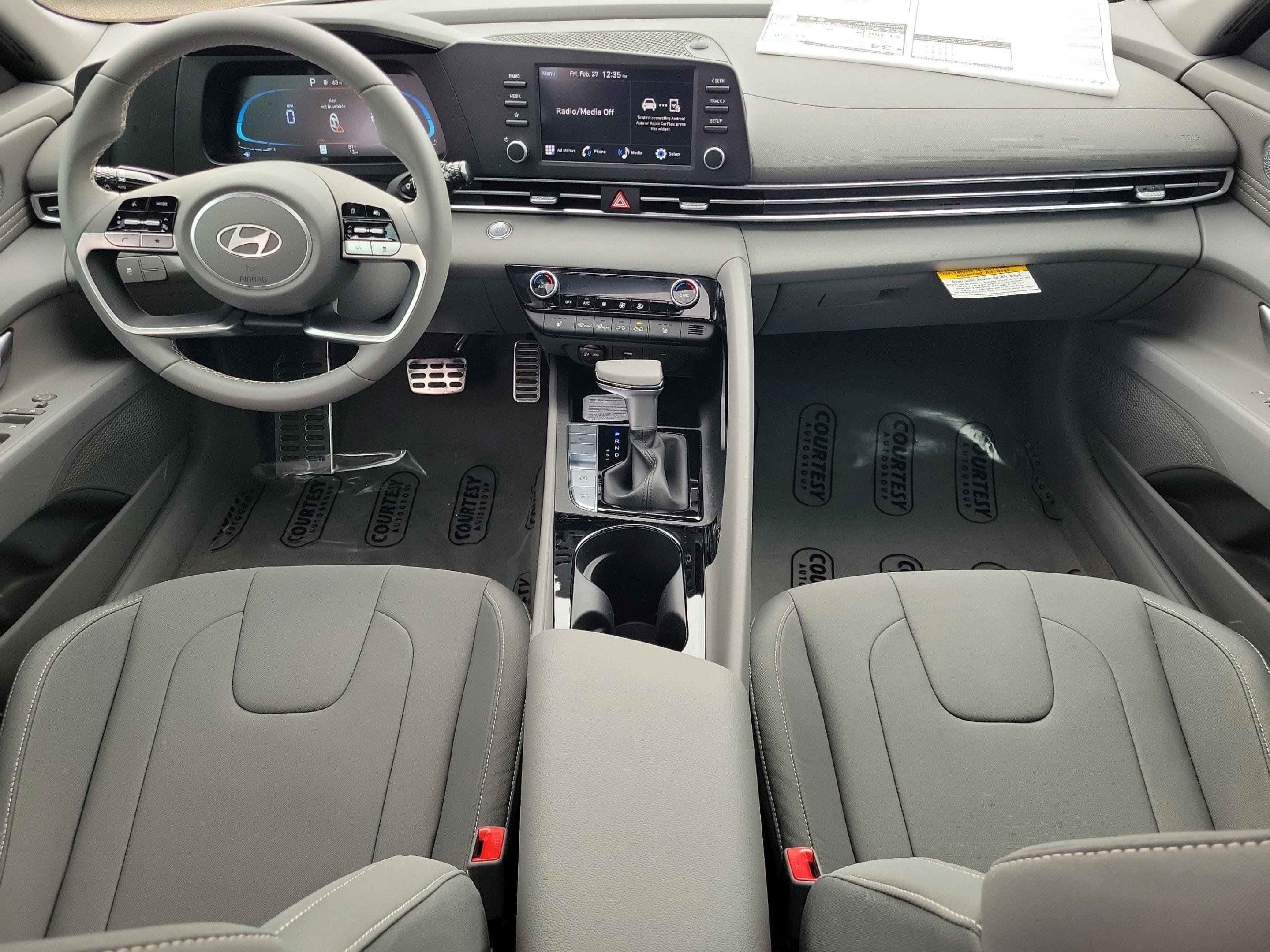 New 2026 Hyundai Elantra SEL Sport image 13