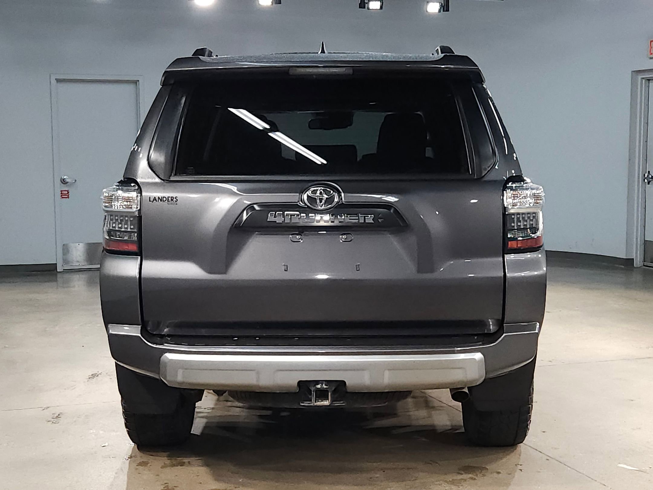 Used 2020 Toyota 4Runner TRD Off-Road Premium image 6