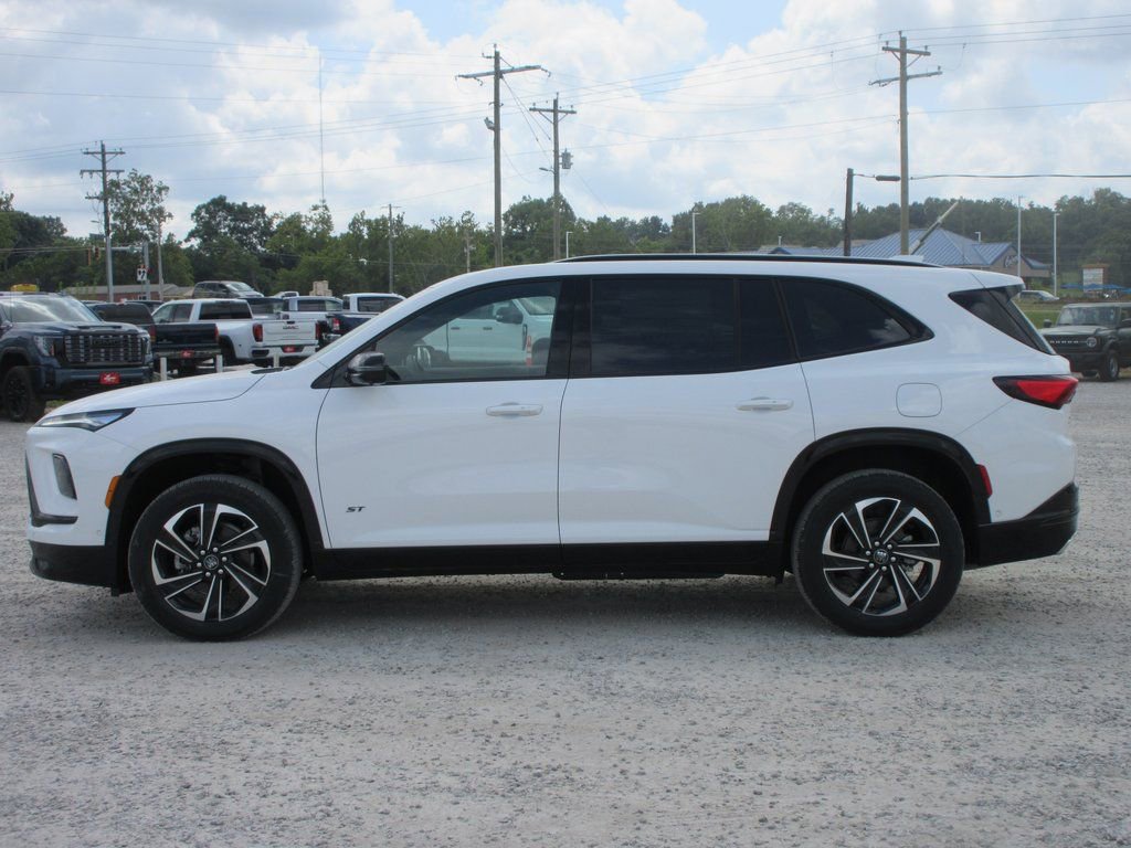 New 2026 Buick Enclave Sport Touring w/ Super Cruise Package image 9