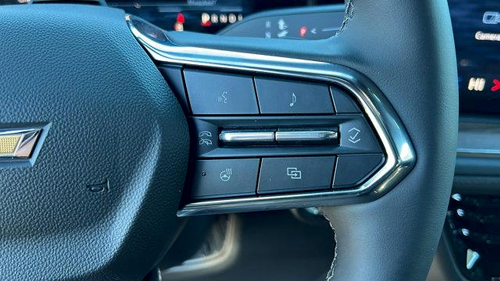 New 2026 Chevrolet Suburban High Country image 32