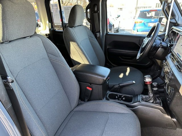 Used 2024 Jeep Wrangler Sport image 13