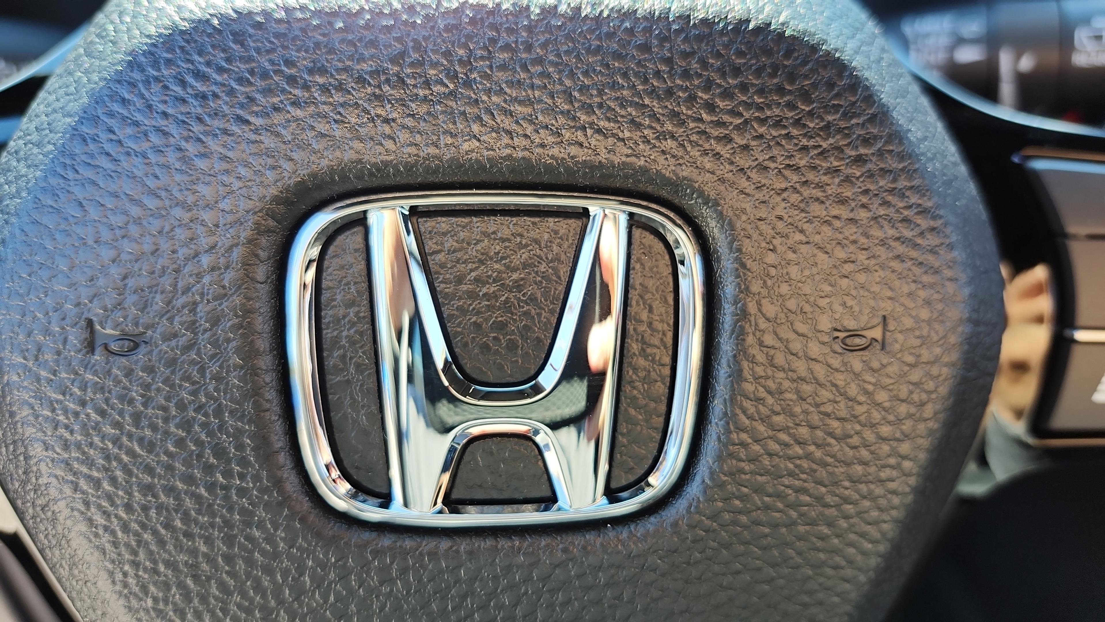 New 2026 Honda Pilot Sport image 33