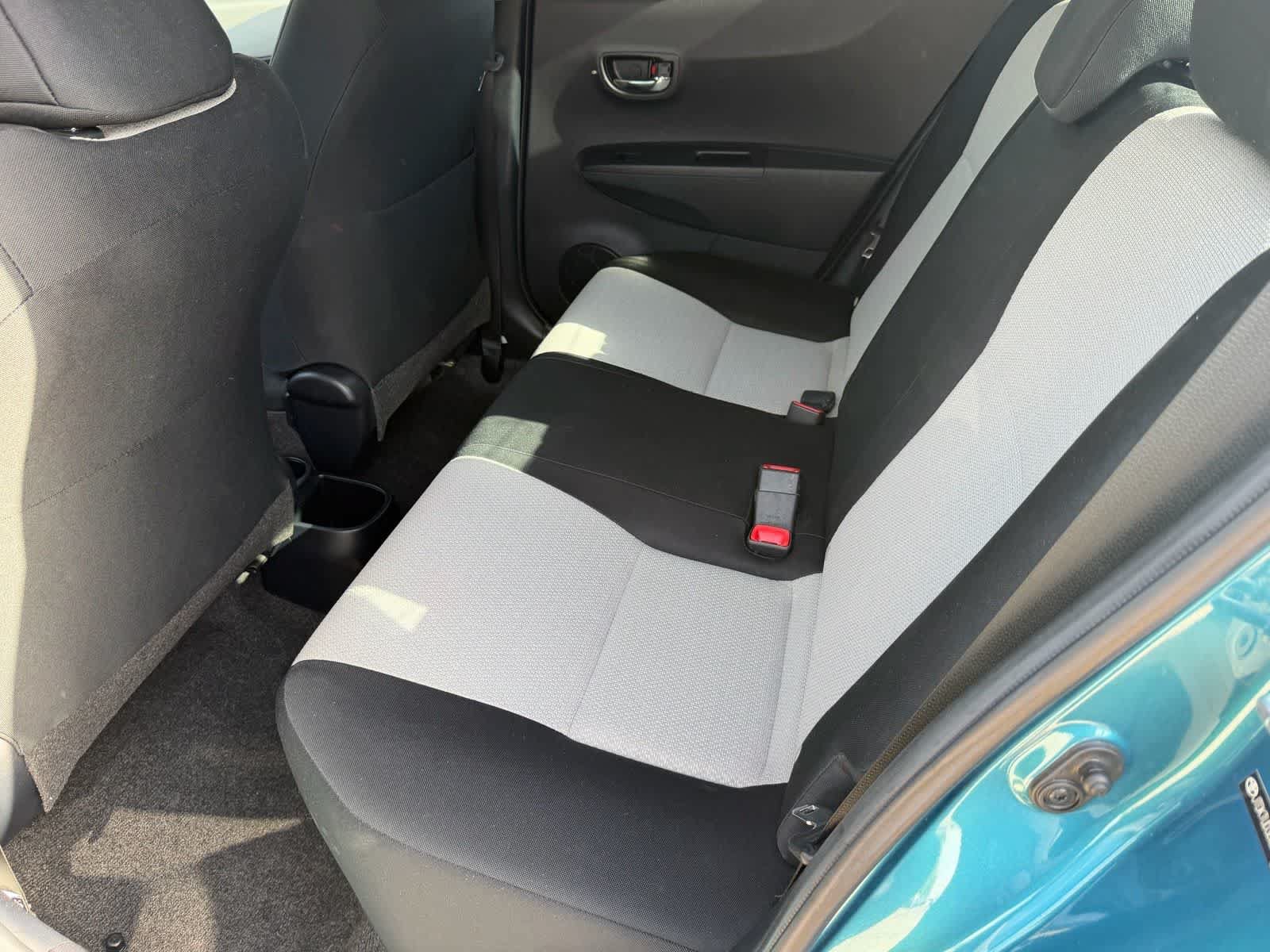 Used 2012 Toyota Yaris LE FWD image 16