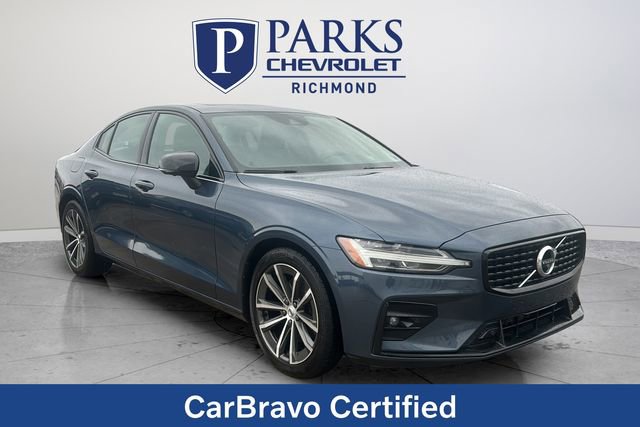 Used 2022 Volvo S60 B5 Inscription image 1