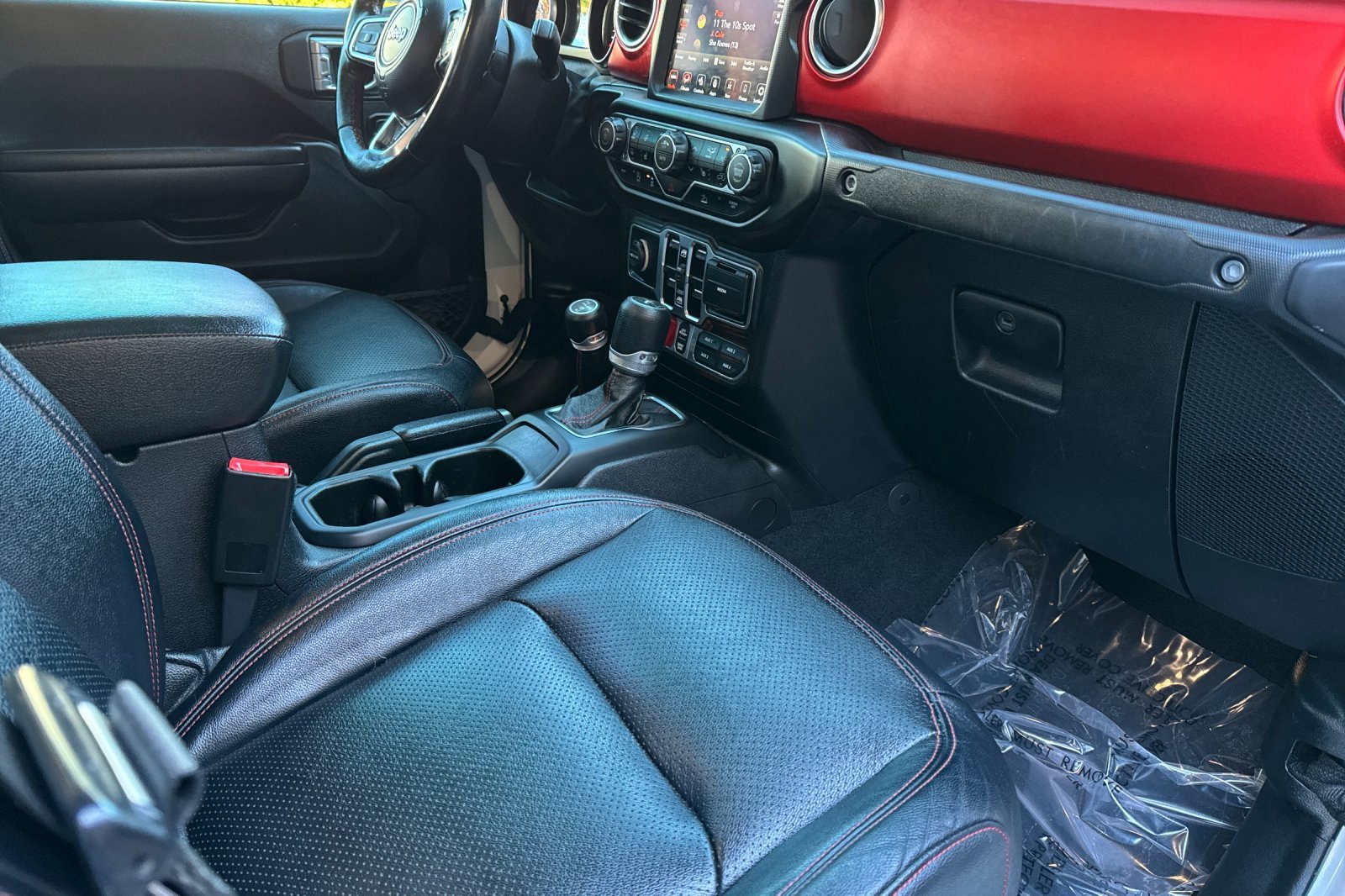 Used 2020 Jeep Gladiator Rubicon image 14