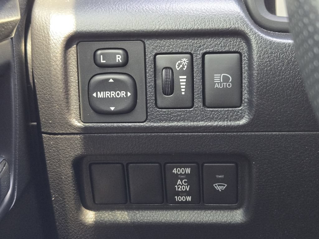 Used 2024 Toyota 4Runner TRD Off-Road Premium w/ Moonroof Package AWD/4WD image 23