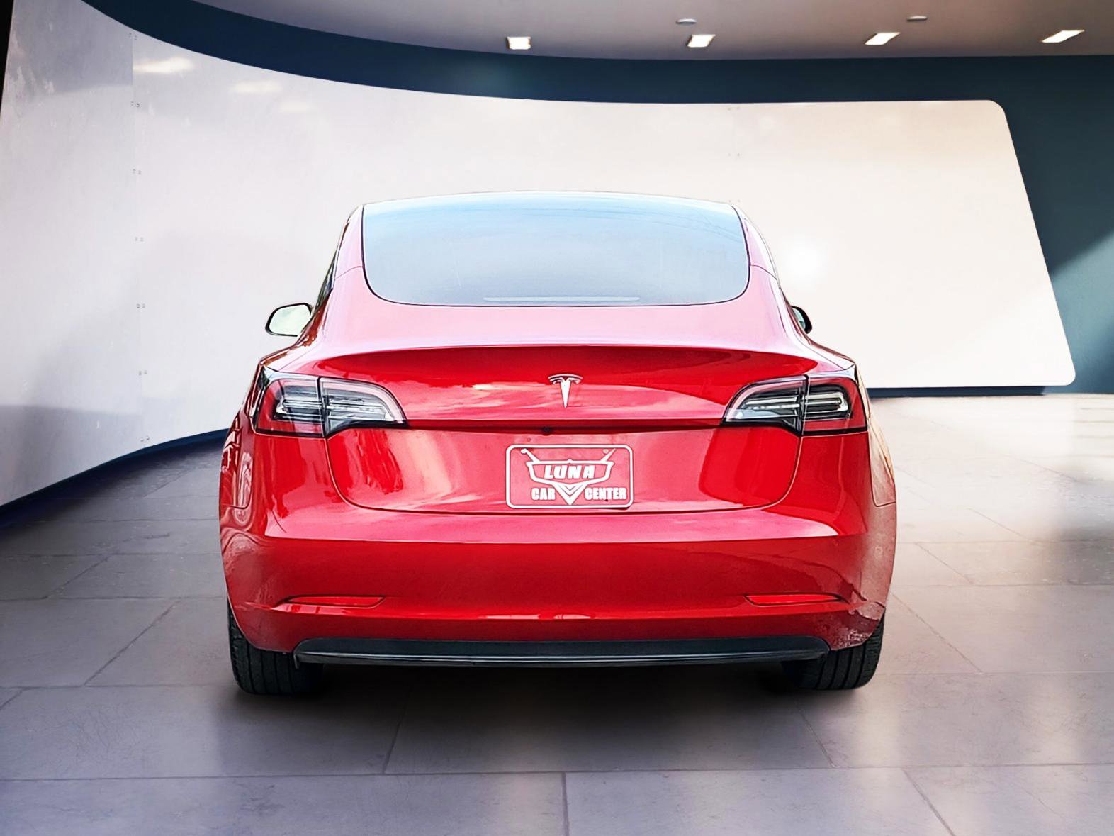 Used 2021 Tesla Model 3 Standard Range Plus RWD image 4